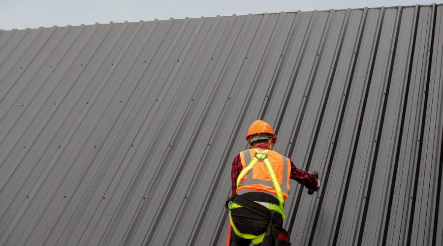 Professional gutter cleaning in Pine Valley, NY